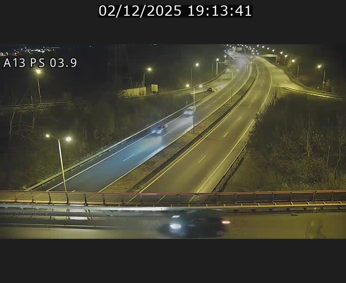 <h2>Traffic live webcam Luxembourg Differdange - A13 direction Esch-sur-Alzette - BK 3.9</h2>