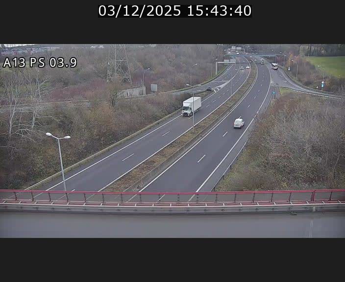 <h2>Traffic live webcam Luxembourg Differdange - A13 direction Esch-sur-Alzette - BK 3.9</h2>