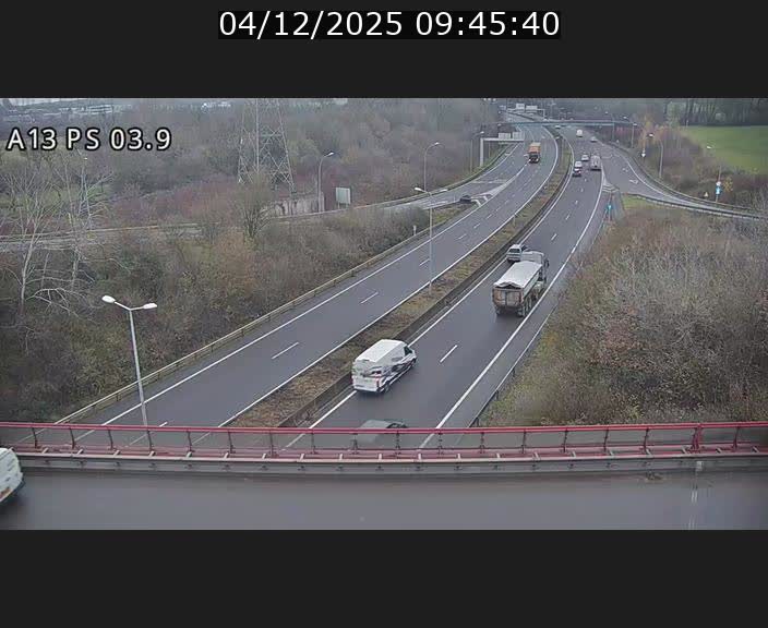 <h2>Traffic live webcam Luxembourg Differdange - A13 direction Esch-sur-Alzette - BK 3.9</h2>