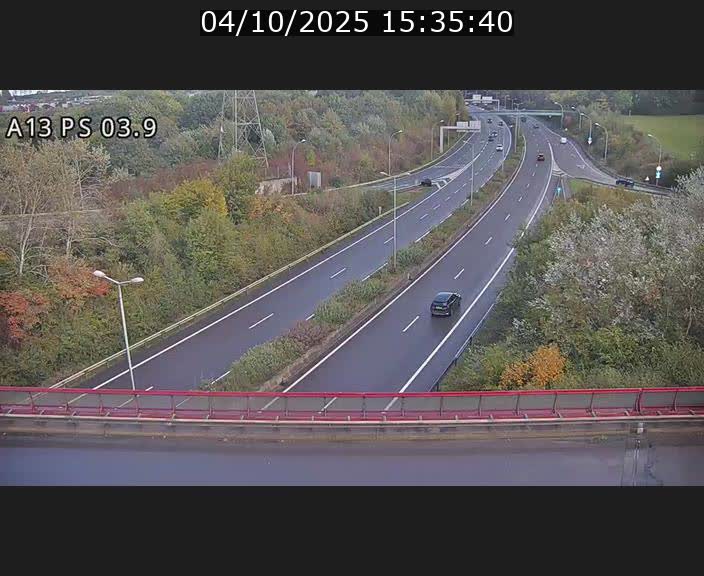 <h2>Traffic live webcam Luxembourg Differdange - A13 direction Esch-sur-Alzette - BK 3.9</h2>