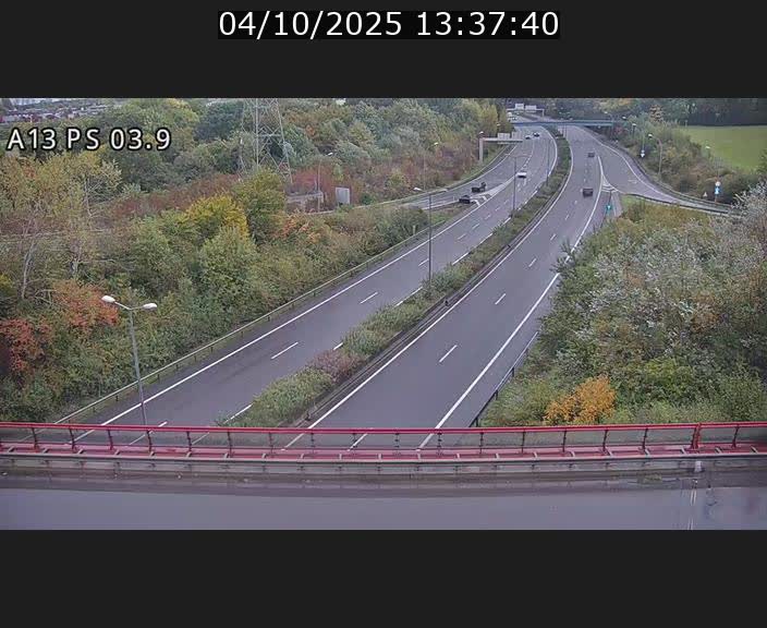 <h2>Traffic live webcam Luxembourg Differdange - A13 direction Esch-sur-Alzette - BK 3.9</h2>