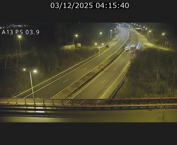 <h2>Traffic live webcam Luxembourg Differdange - A13 direction Esch-sur-Alzette - BK 3.9</h2>