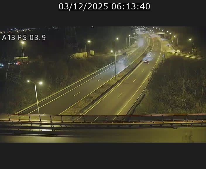 <h2>Traffic live webcam Luxembourg Differdange - A13 direction Esch-sur-Alzette - BK 3.9</h2>