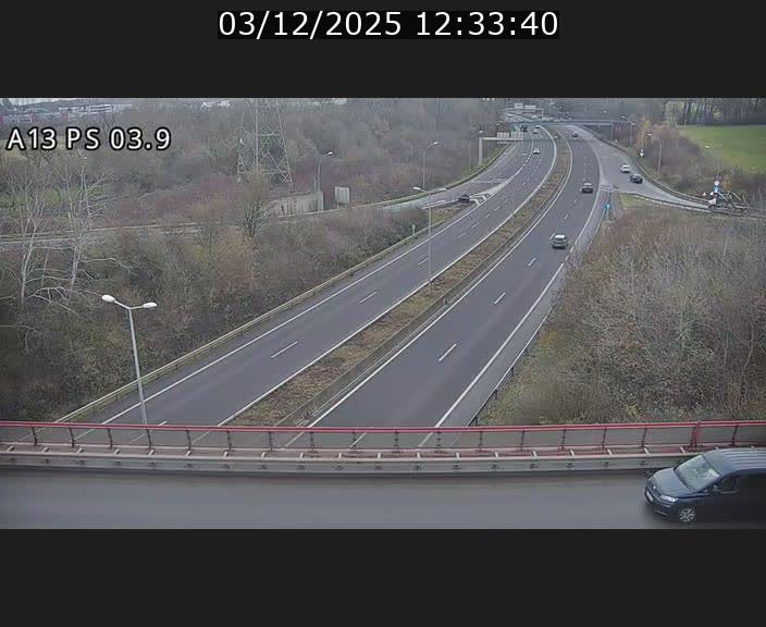 <h2>Traffic live webcam Luxembourg Differdange - A13 direction Esch-sur-Alzette - BK 3.9</h2>