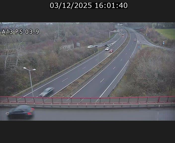<h2>Traffic live webcam Luxembourg Differdange - A13 direction Esch-sur-Alzette - BK 3.9</h2>