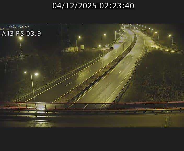 <h2>Traffic live webcam Luxembourg Differdange - A13 direction Esch-sur-Alzette - BK 3.9</h2>