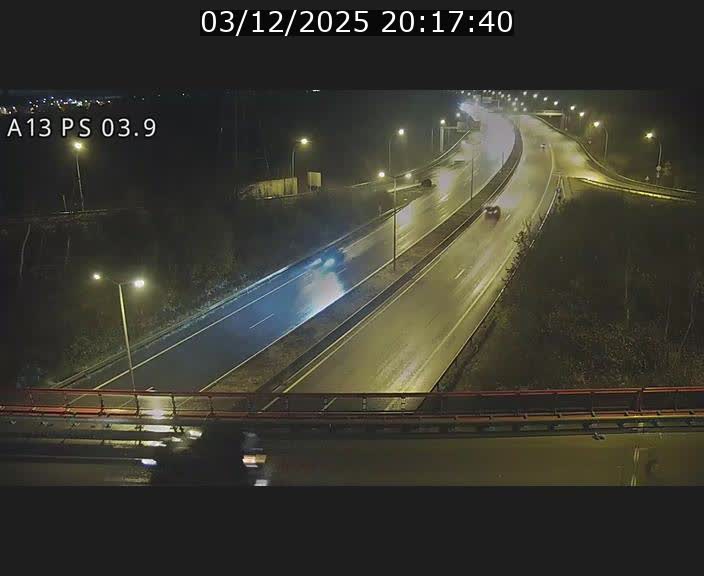 <h2>Traffic live webcam Luxembourg Differdange - A13 direction Esch-sur-Alzette - BK 3.9</h2>