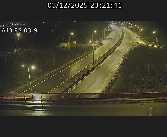 <h2>Traffic live webcam Luxembourg Differdange - A13 direction Esch-sur-Alzette - BK 3.9</h2>