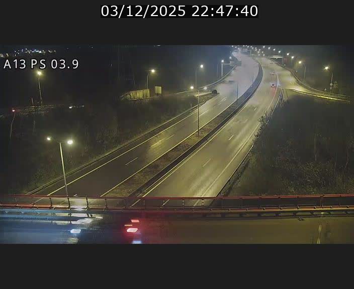 <h2>Traffic live webcam Luxembourg Differdange - A13 direction Esch-sur-Alzette - BK 3.9</h2>
