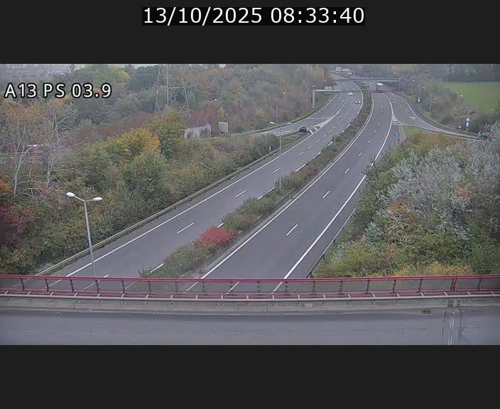 <h2>Traffic live webcam Luxembourg Differdange - A13 direction Esch-sur-Alzette - BK 3.9</h2>