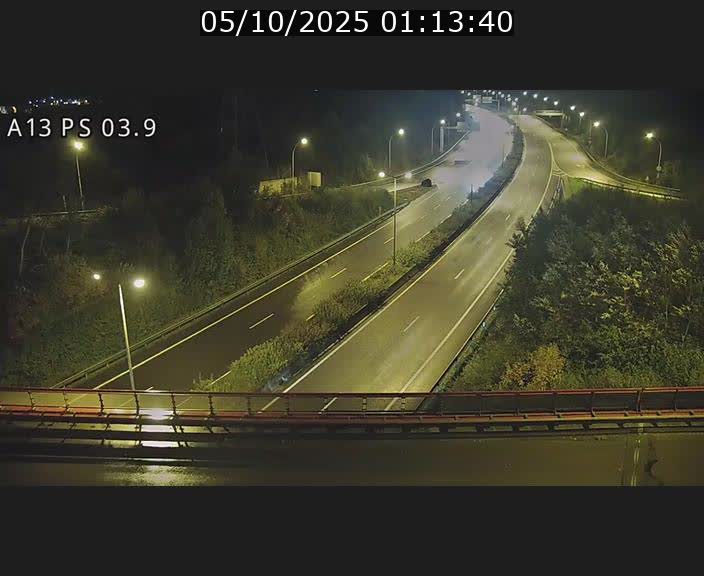 <h2>Traffic live webcam Luxembourg Differdange - A13 direction Esch-sur-Alzette - BK 3.9</h2>
