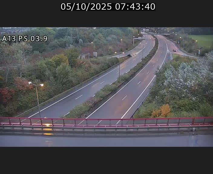 <h2>Traffic live webcam Luxembourg Differdange - A13 direction Esch-sur-Alzette - BK 3.9</h2>