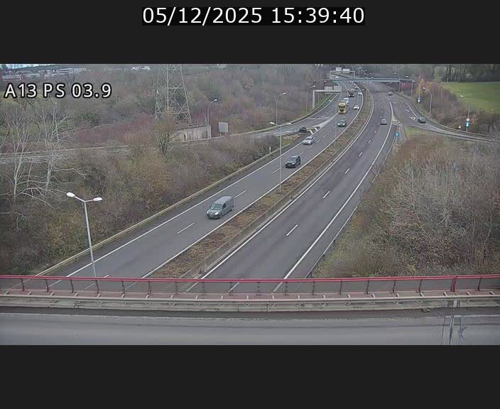 <h2>Traffic live webcam Luxembourg Differdange - A13 direction Esch-sur-Alzette - BK 3.9</h2>