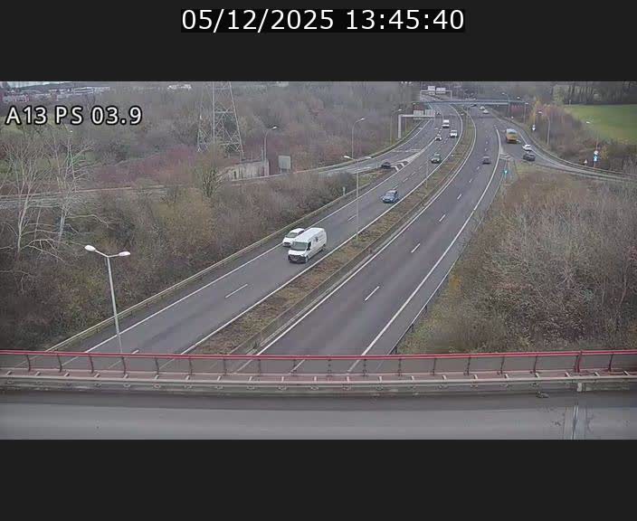 <h2>Traffic live webcam Luxembourg Differdange - A13 direction Esch-sur-Alzette - BK 3.9</h2>