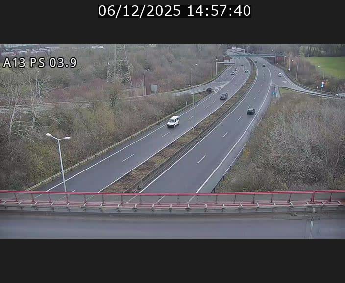 <h2>Traffic live webcam Luxembourg Differdange - A13 direction Esch-sur-Alzette - BK 3.9</h2>