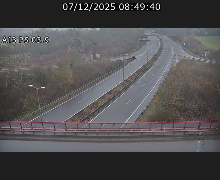 <h2>Traffic live webcam Luxembourg Differdange - A13 direction Esch-sur-Alzette - BK 3.9</h2>
