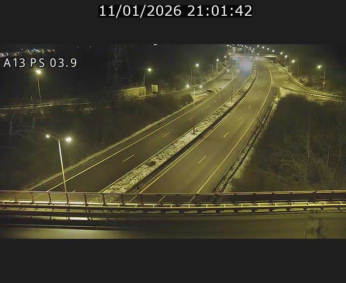 <h2>Traffic live webcam Luxembourg Differdange - A13 direction Esch-sur-Alzette - BK 3.9</h2>