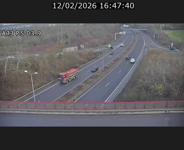 <h2>Traffic live webcam Luxembourg Differdange - A13 direction Esch-sur-Alzette - BK 3.9</h2>