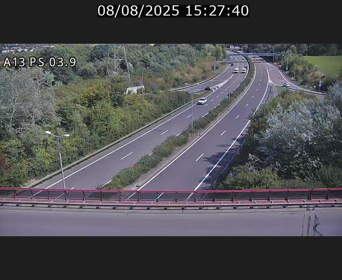 <h2>Traffic live webcam Luxembourg Differdange - A13 direction Esch-sur-Alzette - BK 3.9</h2>