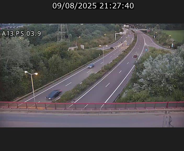 <h2>Traffic live webcam Luxembourg Differdange - A13 direction Esch-sur-Alzette - BK 3.9</h2>