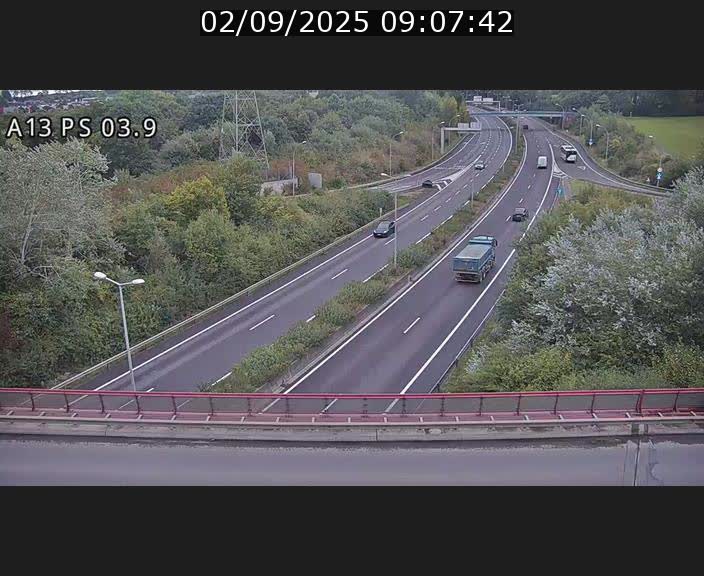 <h2>Traffic live webcam Luxembourg Differdange - A13 direction Esch-sur-Alzette - BK 3.9</h2>