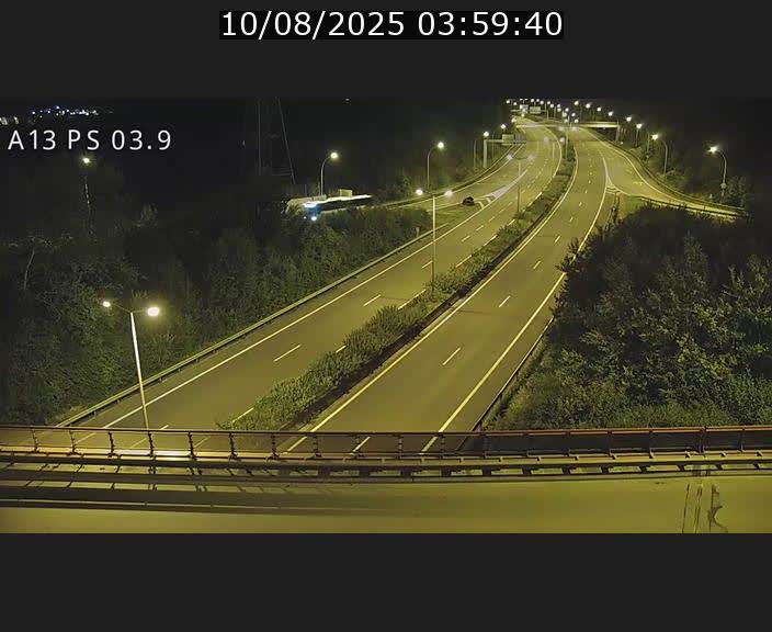 <h2>Traffic live webcam Luxembourg Differdange - A13 direction Esch-sur-Alzette - BK 3.9</h2>