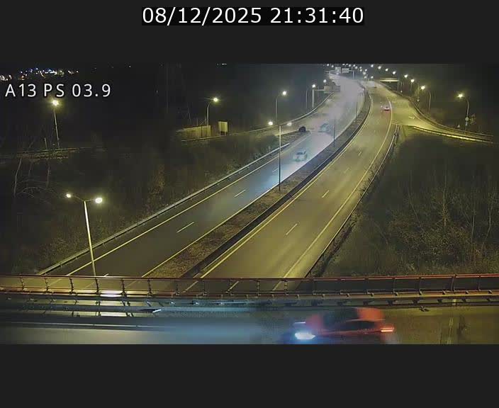 <h2>Traffic live webcam Luxembourg Differdange - A13 direction Esch-sur-Alzette - BK 3.9</h2>