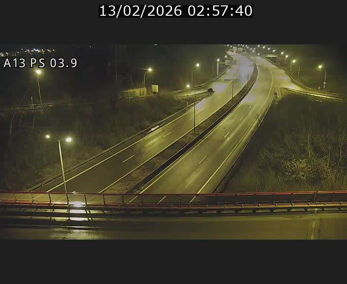 <h2>Traffic live webcam Luxembourg Differdange - A13 direction Esch-sur-Alzette - BK 3.9</h2>