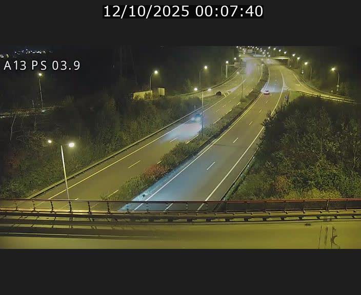 <h2>Traffic live webcam Luxembourg Differdange - A13 direction Esch-sur-Alzette - BK 3.9</h2>