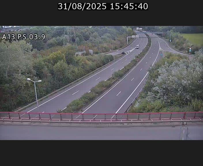 <h2>Traffic live webcam Luxembourg Differdange - A13 direction Esch-sur-Alzette - BK 3.9</h2>