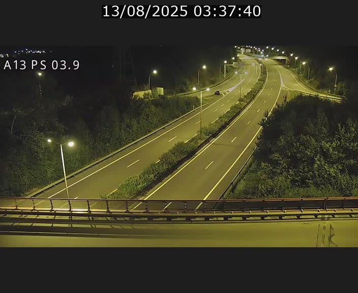 <h2>Traffic live webcam Luxembourg Differdange - A13 direction Esch-sur-Alzette - BK 3.9</h2>