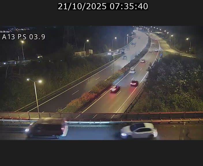 <h2>Traffic live webcam Luxembourg Differdange - A13 direction Esch-sur-Alzette - BK 3.9</h2>