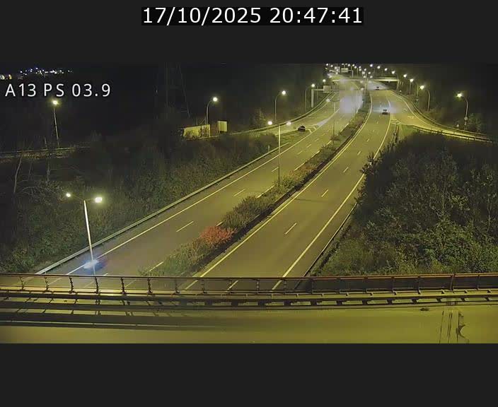 <h2>Traffic live webcam Luxembourg Differdange - A13 direction Esch-sur-Alzette - BK 3.9</h2>
