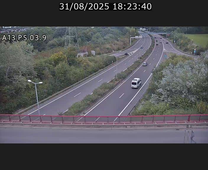 <h2>Traffic live webcam Luxembourg Differdange - A13 direction Esch-sur-Alzette - BK 3.9</h2>