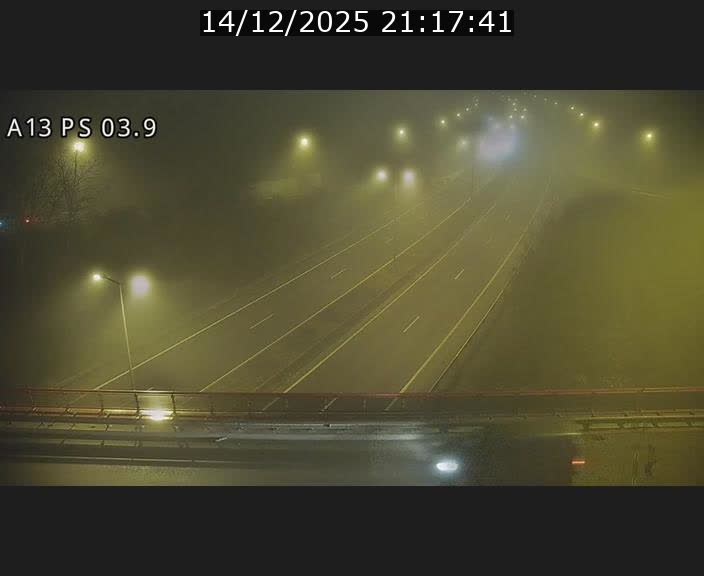 <h2>Traffic live webcam Luxembourg Differdange - A13 direction Esch-sur-Alzette - BK 3.9</h2>