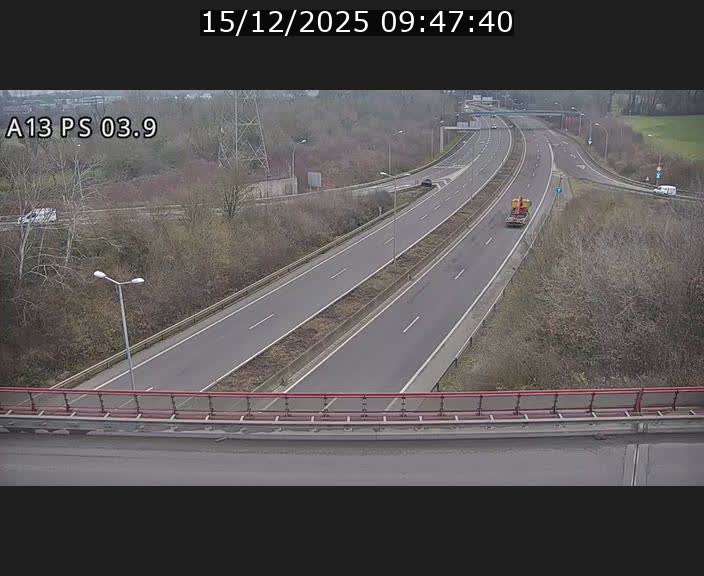 <h2>Traffic live webcam Luxembourg Differdange - A13 direction Esch-sur-Alzette - BK 3.9</h2>