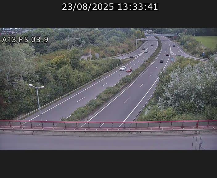 <h2>Traffic live webcam Luxembourg Differdange - A13 direction Esch-sur-Alzette - BK 3.9</h2>