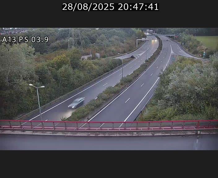<h2>Traffic live webcam Luxembourg Differdange - A13 direction Esch-sur-Alzette - BK 3.9</h2>