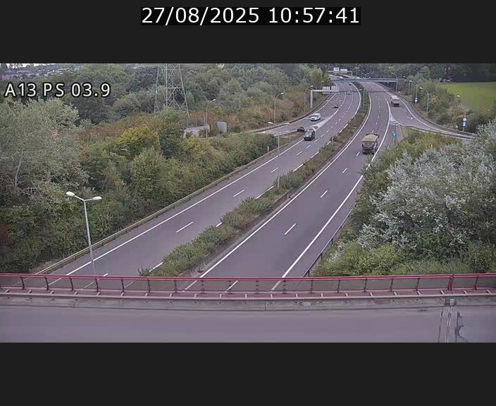 <h2>Traffic live webcam Luxembourg Differdange - A13 direction Esch-sur-Alzette - BK 3.9</h2>