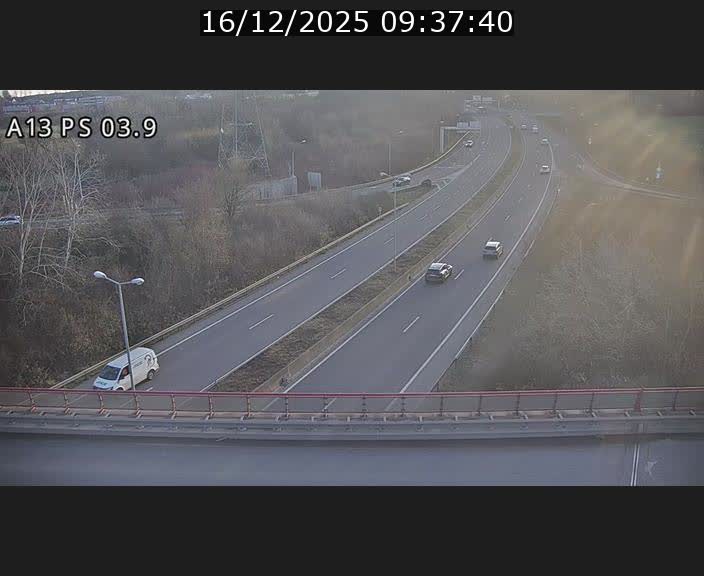 <h2>Traffic live webcam Luxembourg Differdange - A13 direction Esch-sur-Alzette - BK 3.9</h2>