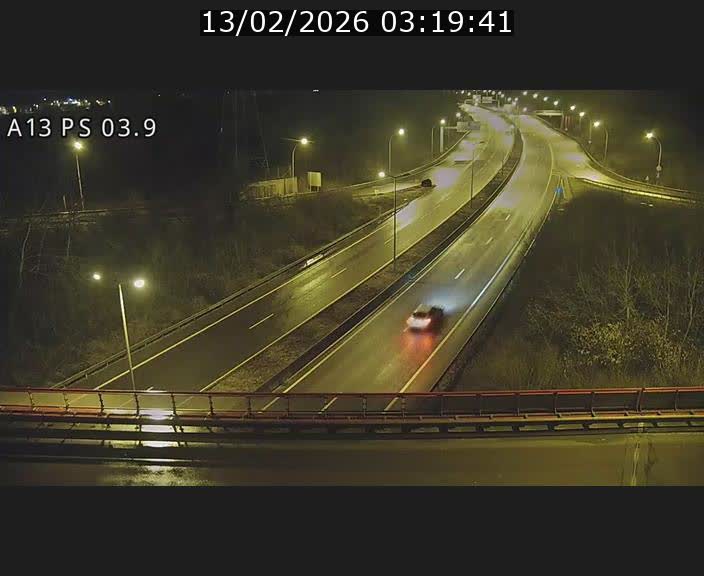 <h2>Traffic live webcam Luxembourg Differdange - A13 direction Esch-sur-Alzette - BK 3.9</h2>