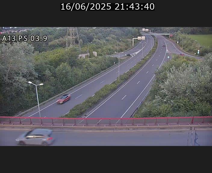 Traffic live webcam Luxembourg Differdange - A13 direction Esch-sur-Alzette - BK 3.9