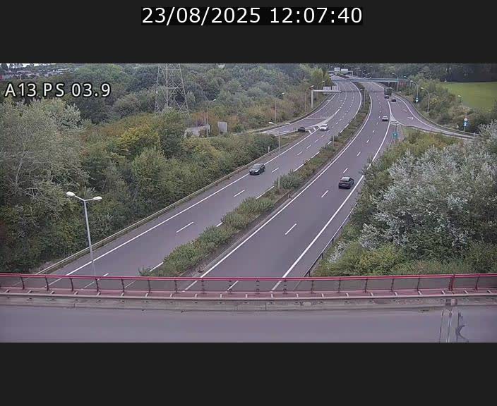 <h2>Traffic live webcam Luxembourg Differdange - A13 direction Esch-sur-Alzette - BK 3.9</h2>