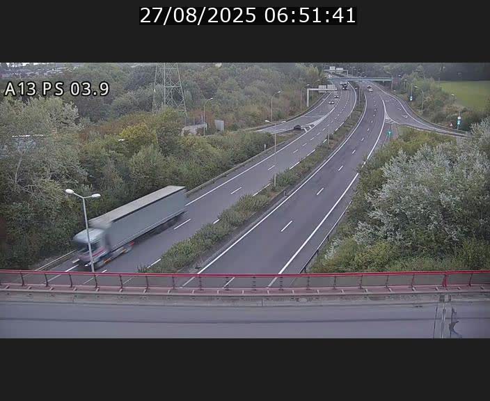 <h2>Traffic live webcam Luxembourg Differdange - A13 direction Esch-sur-Alzette - BK 3.9</h2>