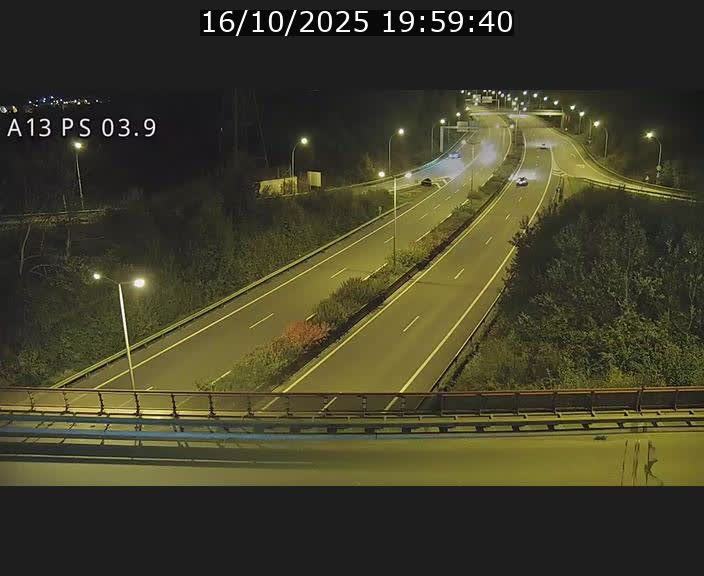 <h2>Traffic live webcam Luxembourg Differdange - A13 direction Esch-sur-Alzette - BK 3.9</h2>