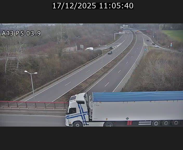 <h2>Traffic live webcam Luxembourg Differdange - A13 direction Esch-sur-Alzette - BK 3.9</h2>