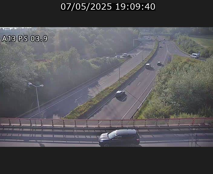 Traffic live webcam Luxembourg Ehlerange - A13 direction Esch-sur-Alzette - BK 6.8