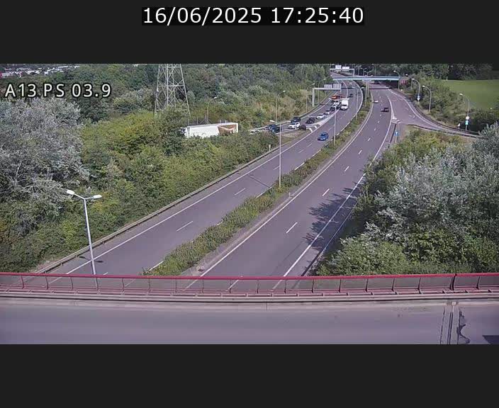 Traffic live webcam Luxembourg Ehlerange - A13 direction Esch-sur-Alzette - BK 6.8