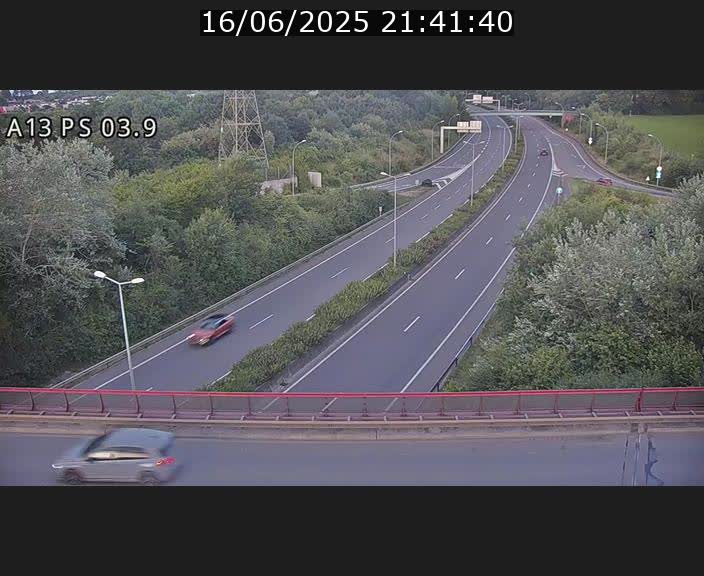 Traffic live webcam Luxembourg Ehlerange - A13 direction Esch-sur-Alzette - BK 6.8