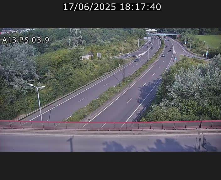 Traffic live webcam Luxembourg Ehlerange - A13 direction Esch-sur-Alzette - BK 6.8